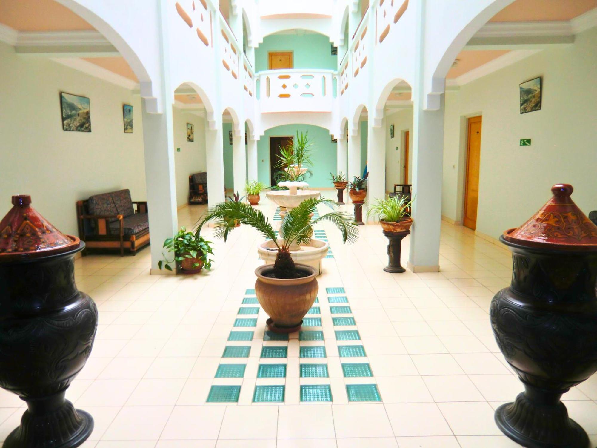 Hotel Aladarissa Ait Baha Ait Taksimt Eksteriør billede